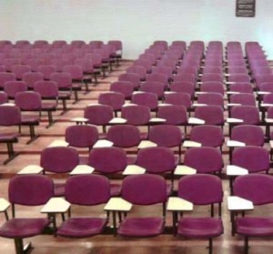 Vista Longarinas Para Auditório - Com Pranchetas